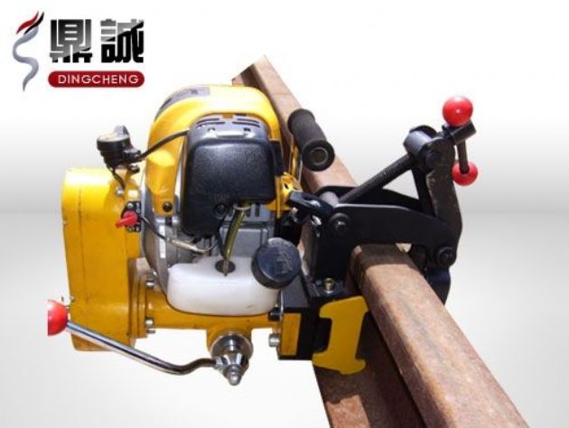 點(diǎn)擊查看詳細(xì)信息<br>標(biāo)題：內(nèi)燃鋼軌鉆孔機(jī) 閱讀次數(shù)：3894