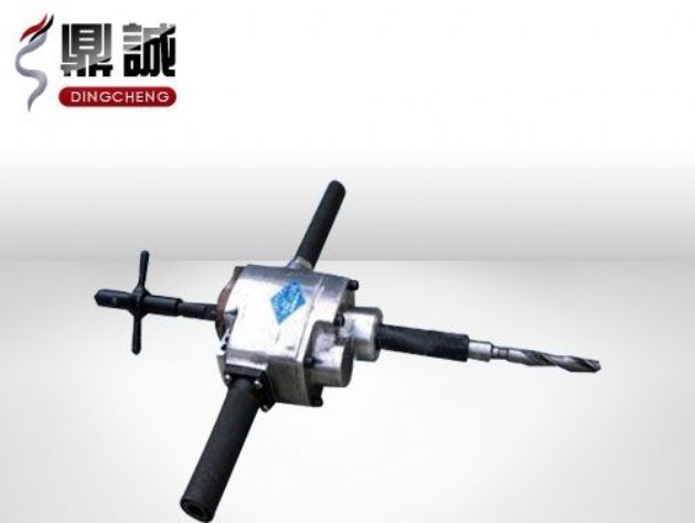 點擊查看詳細信息<br>標題：ZK19型軌道鉆 閱讀次數：3622